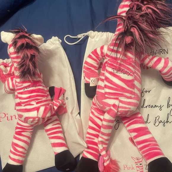 Pink zebra plush - Picture 9 of 9